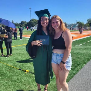 Meet your Posher, Danielle